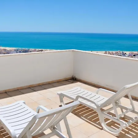 Blue Sky - With Roof Terrace In Nazaré
