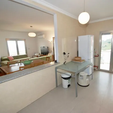 Lägenhet Blue Sky - With Roof Terrace In *