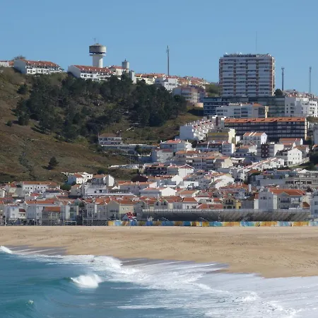 Blue Sky - With Roof Terrace In Lägenhet