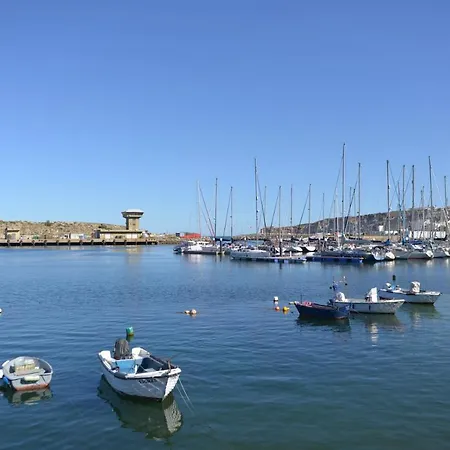 Lägenhet Blue Sky - With Roof Terrace In Nazaré