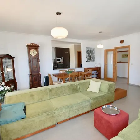 Blue Sky - With Roof Terrace In Apartman Nazaré