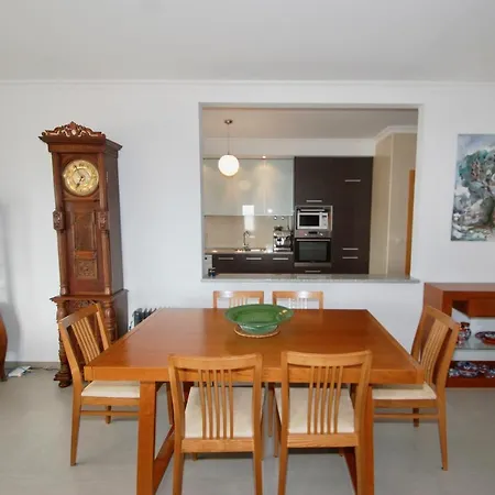 Blue Sky - With Roof Terrace In Nazaré