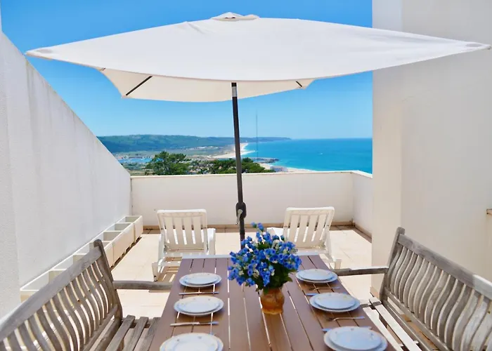 Appartamento Blue Sky - With Roof Terrace In Nazaré