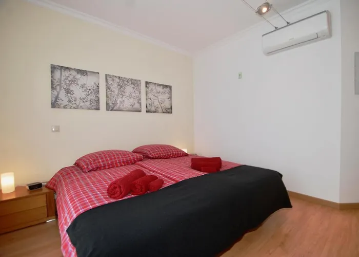 Blue Sky - With Roof Terrace In *